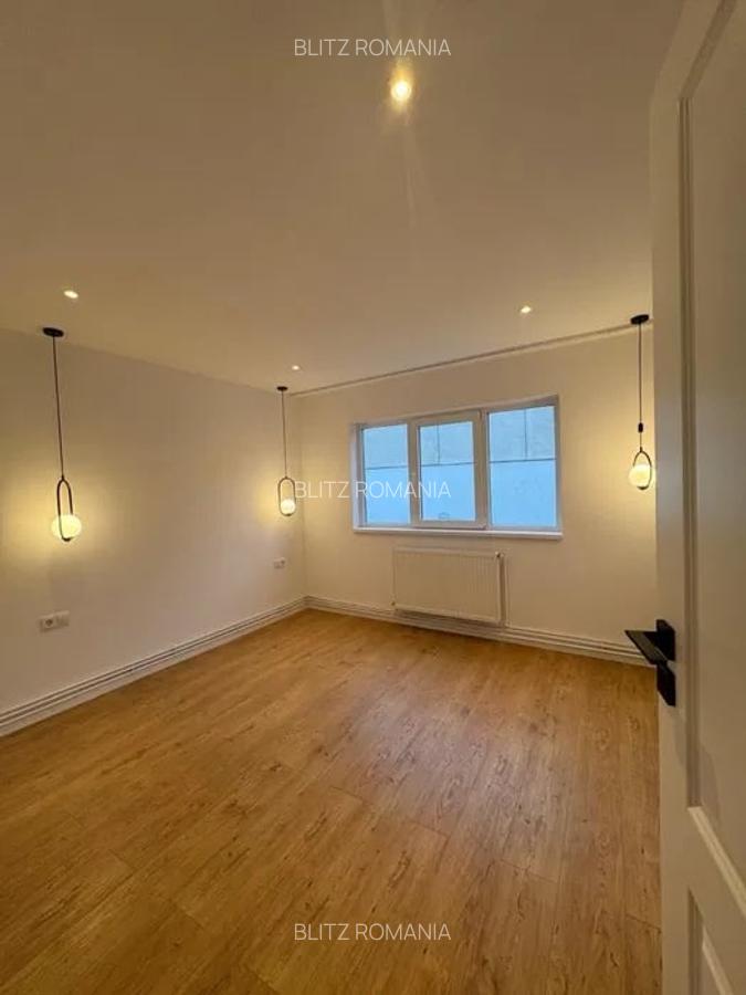 Apartament de vanzare, 56 mp, Bld Regele Ferdinand - 2