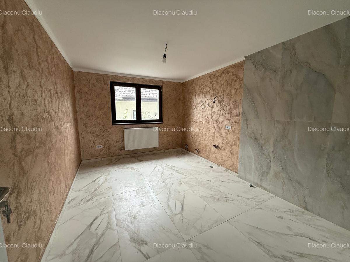 Casa D+P+E+M Bucium 225mp util - 6 camere - 3 bai - Garaj - 470mp teren - 2