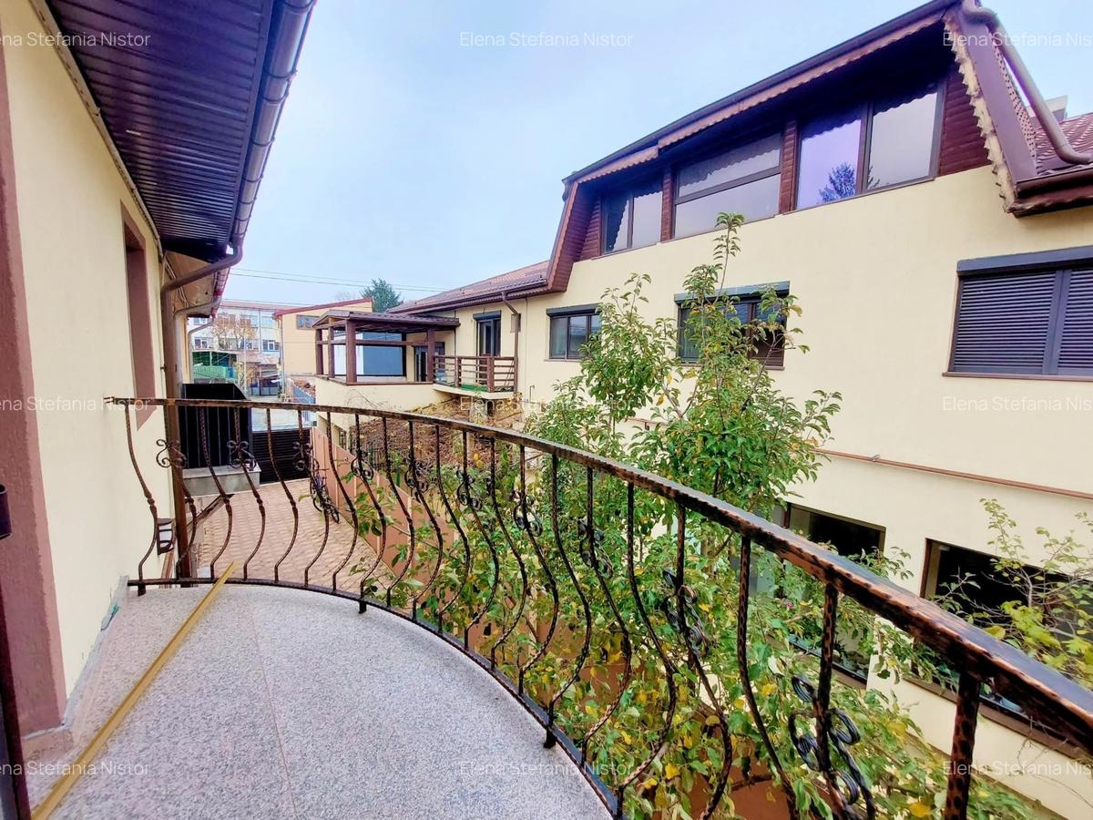 Casa S+P+1+Pod  , 5 Camere  Strada Silvia, Doamna Ghica - 21