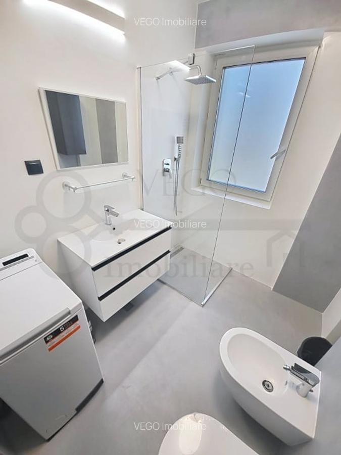 Apartament cu 3 camere semidecomandat, mobilat în Central - 16