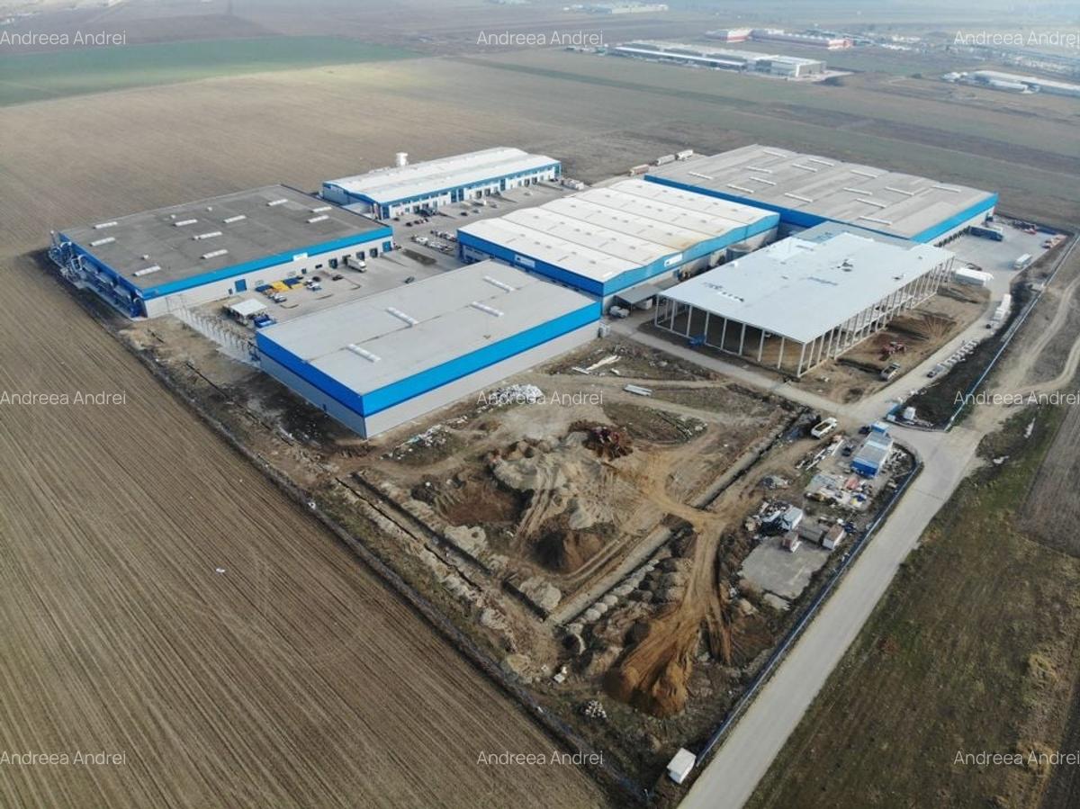 Spațiu industrial, 3000 mp în Cristian - 3