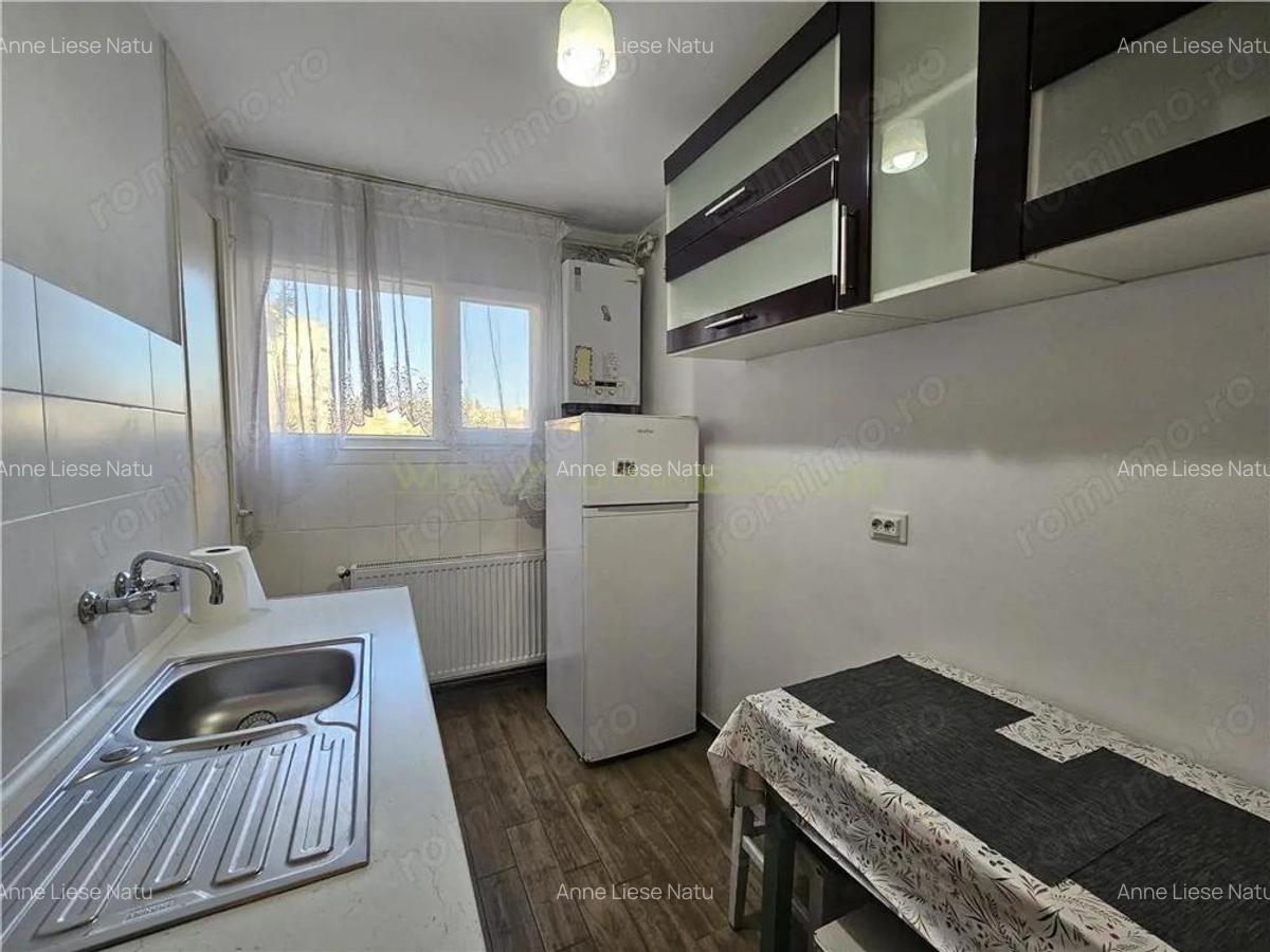 Apartament intim zona Saturn - 11