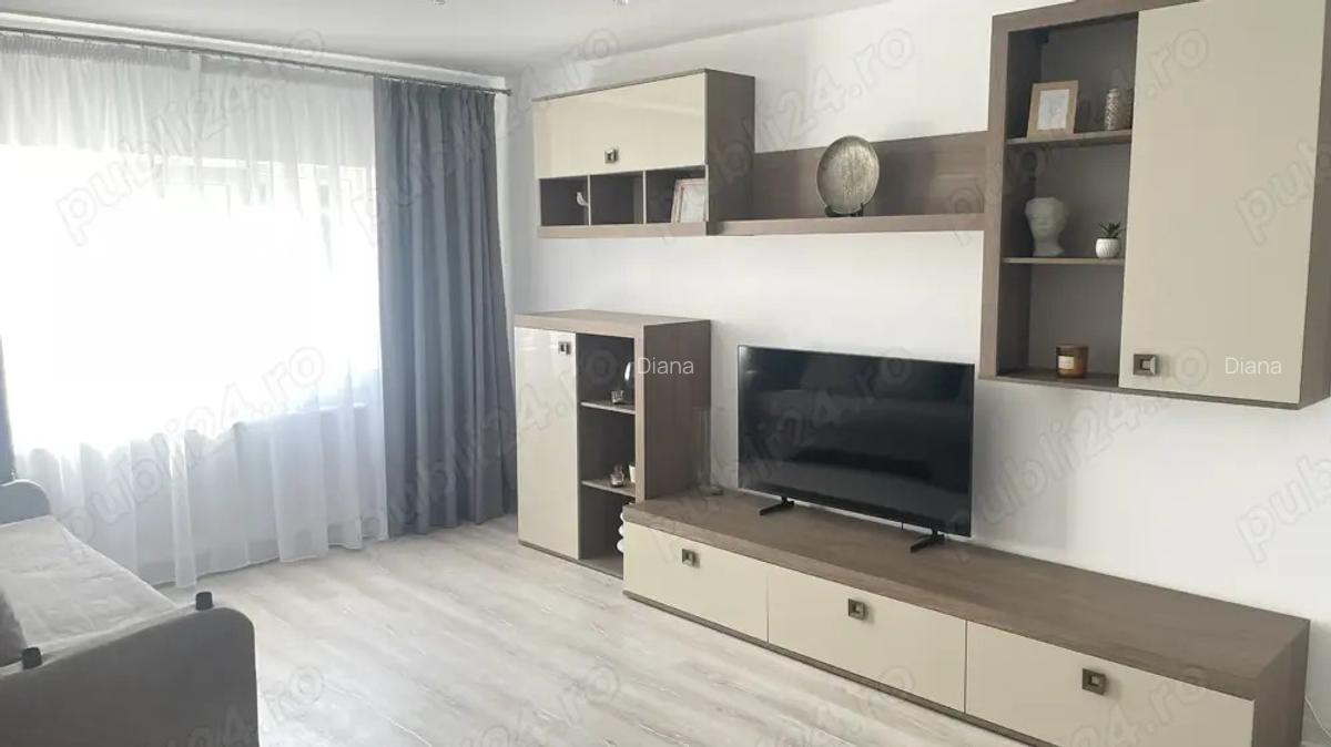De inchiriat Apartament 2 camere - 1