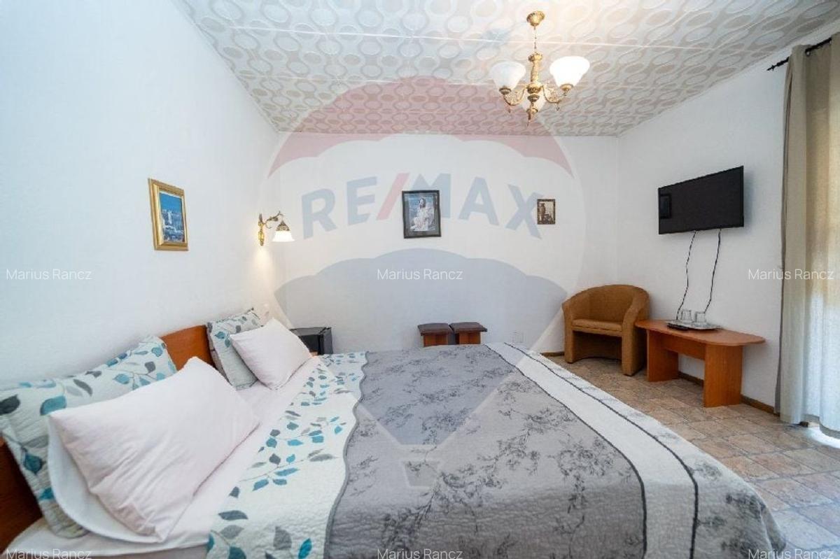 De vanzare - Vila Bianca Dragusin, 12 camere - Moieciu de Sus - 14