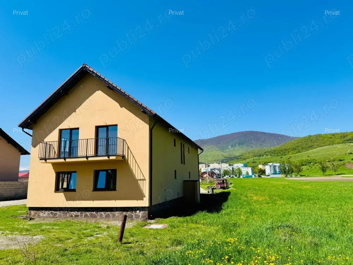 Casa noua,Brasov,Codlea Nord,P+E,118mp,Gaz,apa,curent,etc. - 5