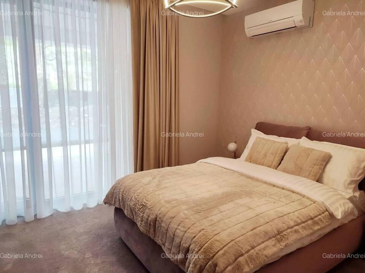 Apartament cu 4 camere decomandat în Iancu Nicolae - 12