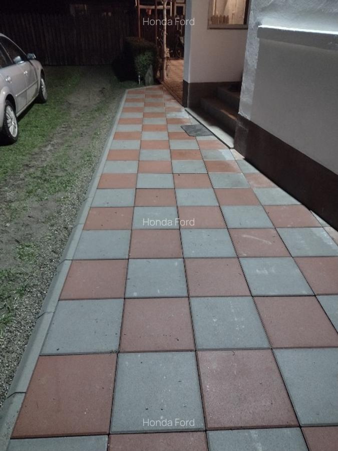 Vând casă la țară..jud.Brasov - 1