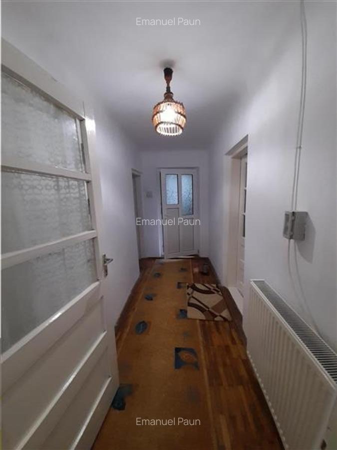 Casă cu 4 camere în Central - 8