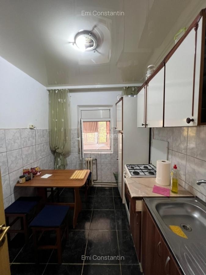 Apartament cu 2 camere decomandat în Podul de Fier - 3