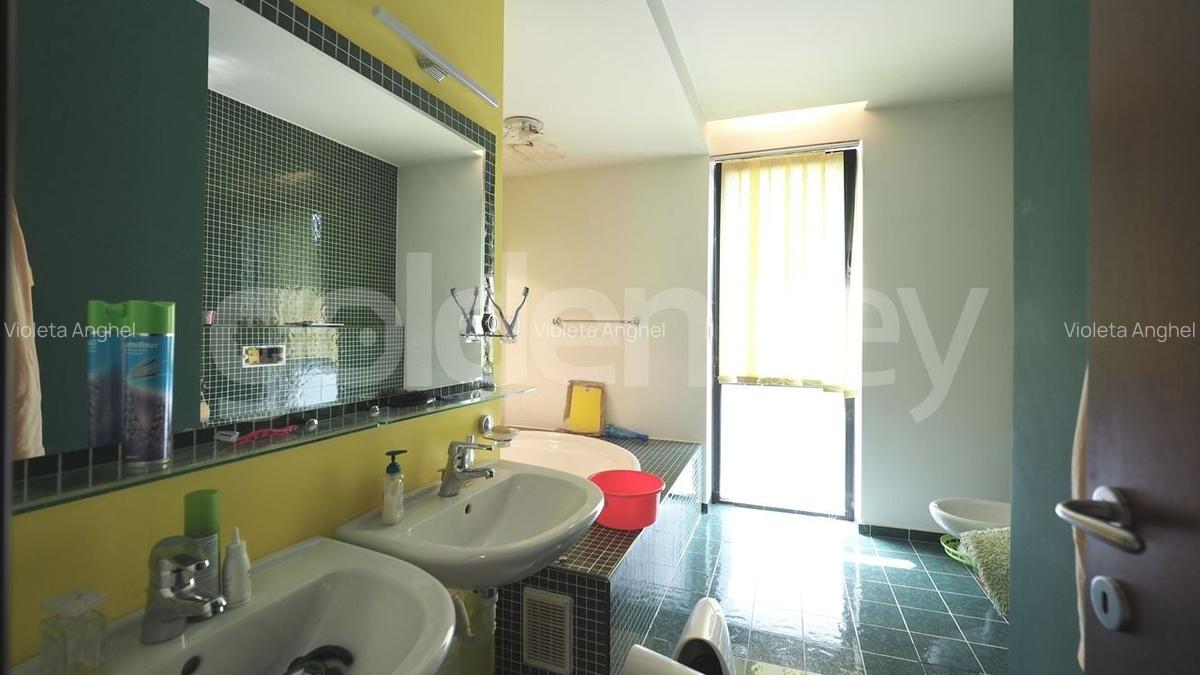 Vila cu 7 camere inconjurata de verdeata | piscina | 1178mp teren - 22