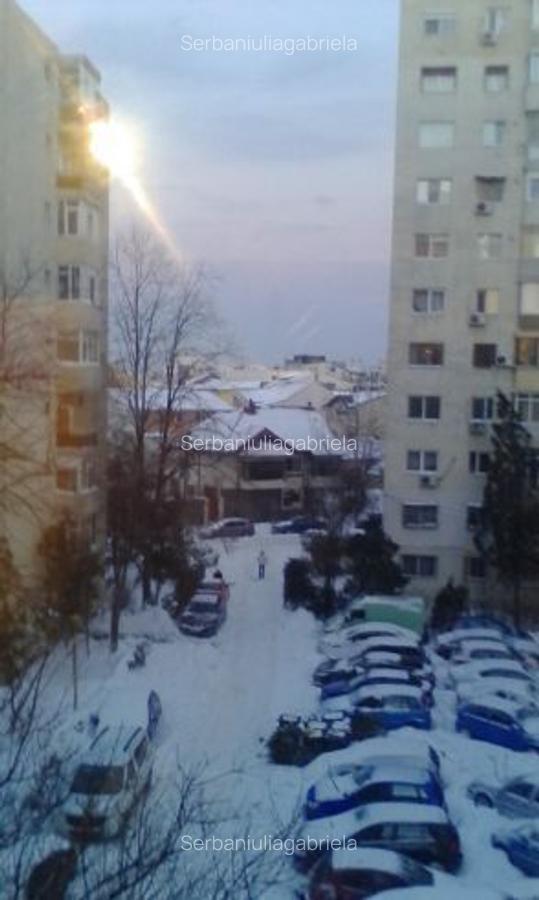 Proprietar -   apartament Casa de  Cultura sau schimb cu casa Sinaia  centru - 5 Proprietar -   apartament Casa de  Cultura sau schimb cu casa Sinaia  centru - 5