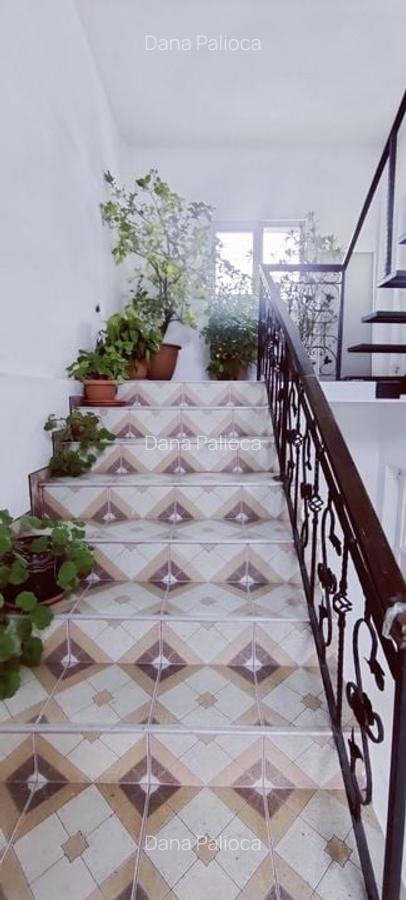 Apartament cu 5 camere decomandat în Ghiroda - 13