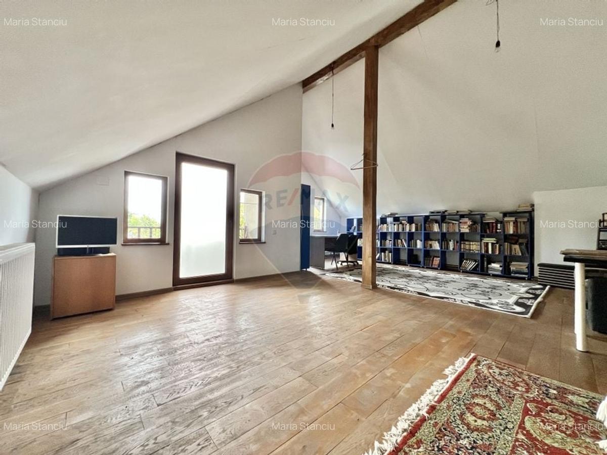Casa de lemn cu teren generos de 1312 mp de vanzare in Fundulea - 38