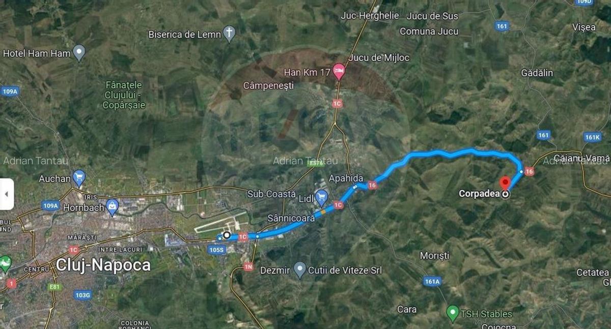 Teren de vanzare in Corpadea! 1000 MP - 4