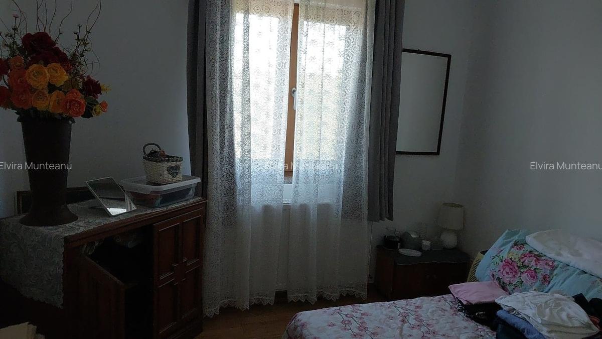 Casa de vinzare cu teren edificabil - 10