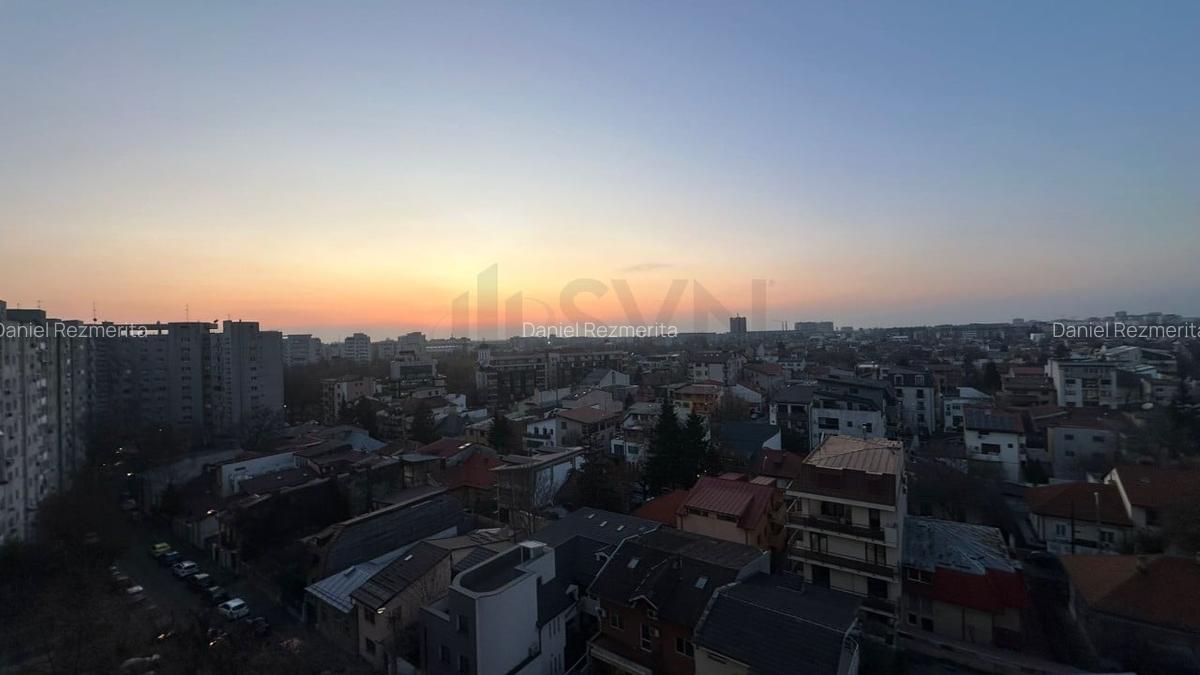 Apartament cu 2 camere decomandat în 1 Mai - 1