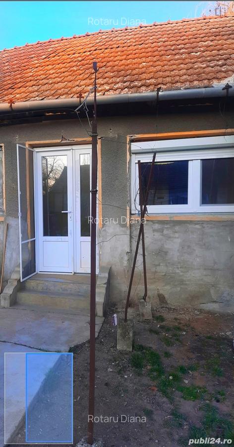 Casa de vanzare cu front stradal generos, disponibila in 2 rate, in zona buna - 3
