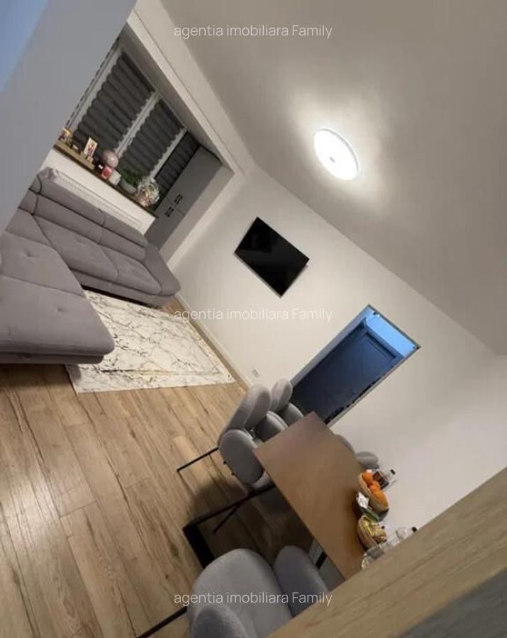 Apartament cu 3 camere decomandate Zona Ultracentrala - 6