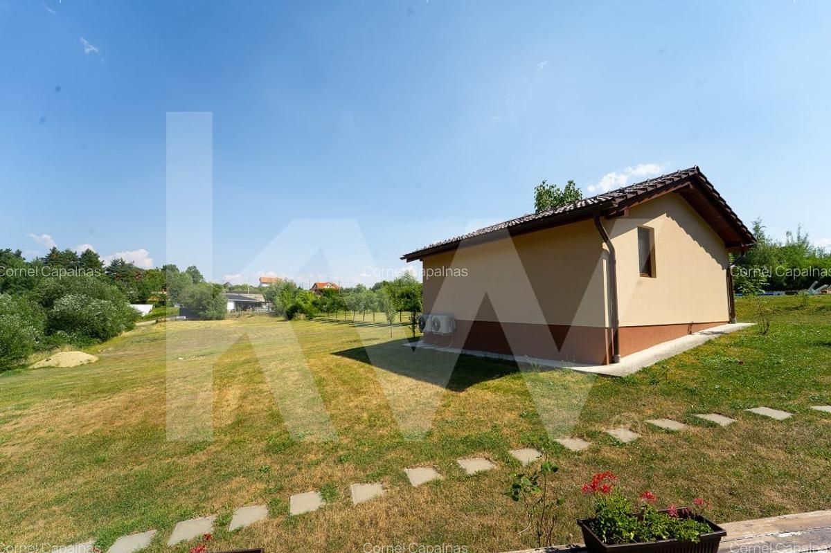 4 Casute de vacanta cu teren de 2000 mp liberi Cisnadioara - 9