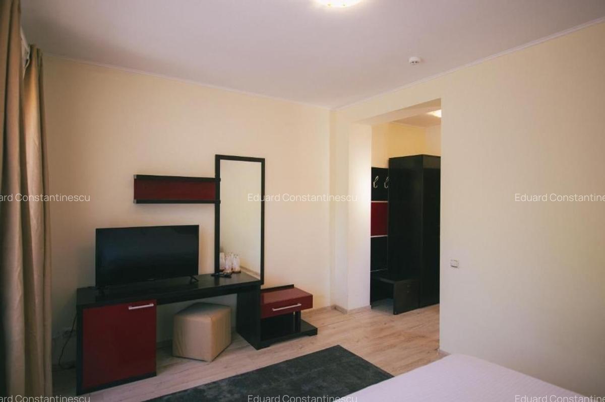 PENSIUNE in PREDEAL, cu 19 camere, restaurant, bar si 2 terase - 11