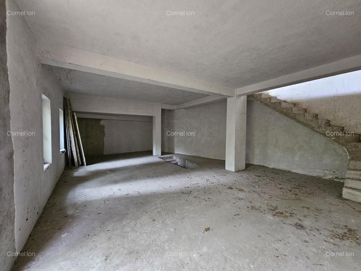 Casa 8 camere 370mp utili -curte proprie 260mp Eminescu - Piata Gemeni - 3