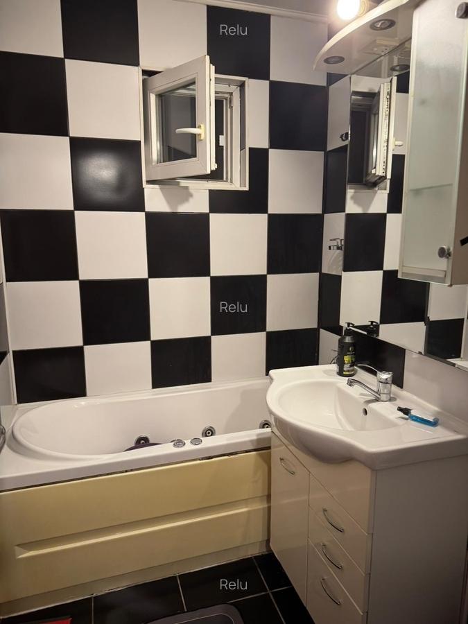 Titan ,Metrou,Parc,bl.1980,parter/13,Amenajata,mobilata utilata,Libera - 6