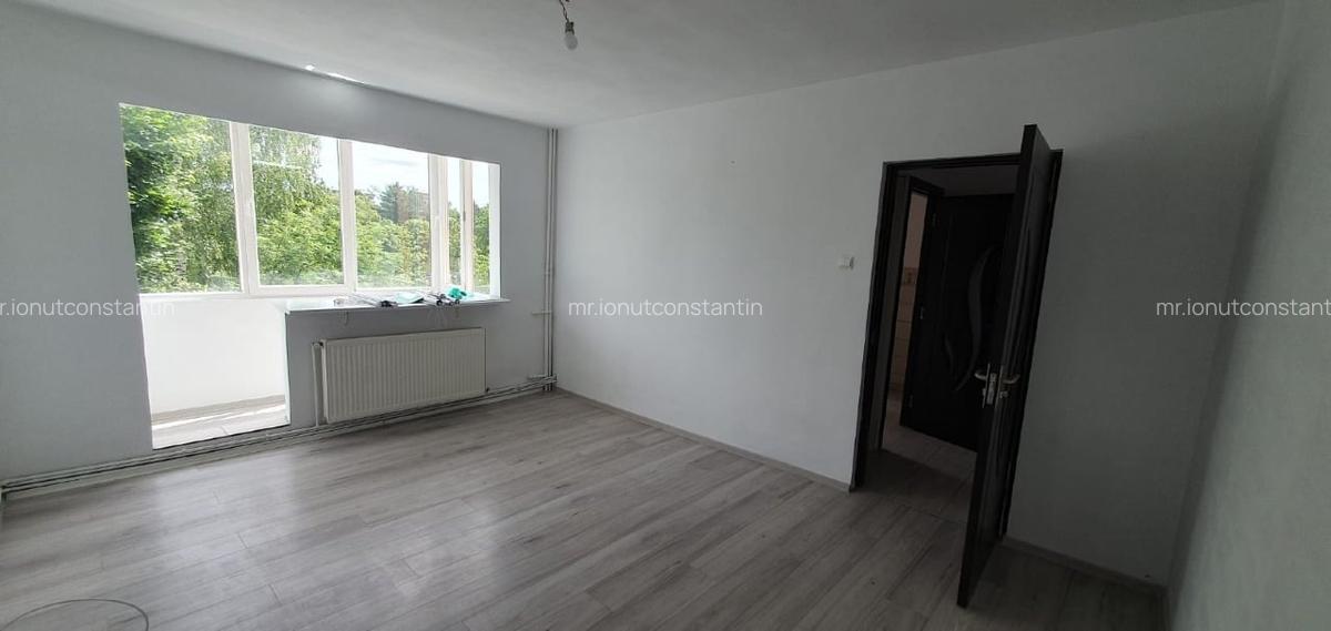Apartament cu 2 camere semidecomandat în Astra - 6