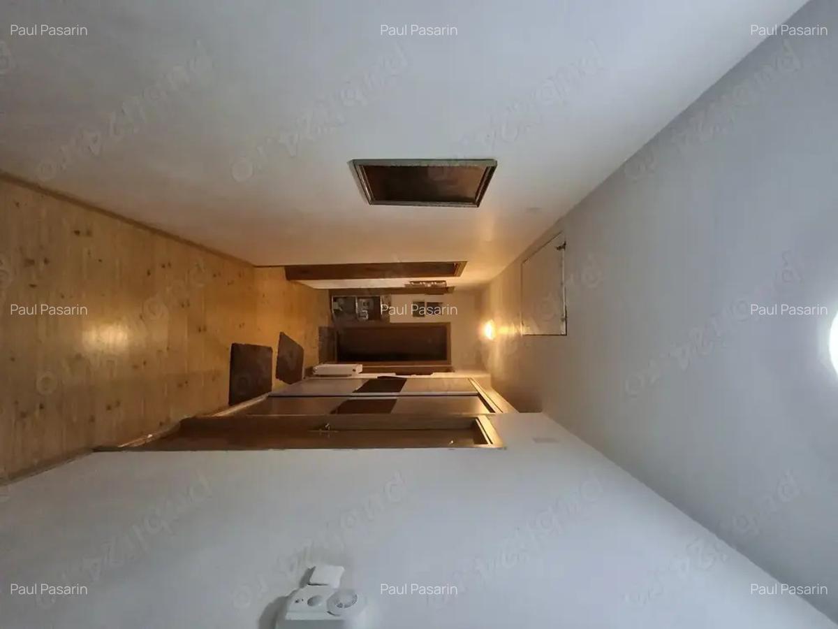 Vand apartament 3 camere in Baile Herculane,garaj si boxa - 1