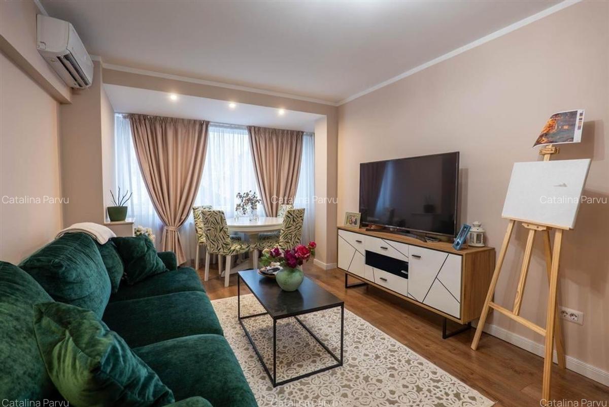 Apartament cu 2 camere semidecomandat, mobilat în P-ța Muncii - 2