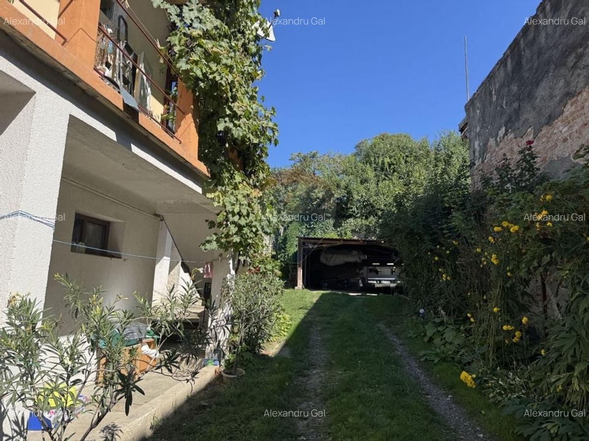 Apartament 2 camere in curte comuna - Turda, str. Avram Iancu, central - 1