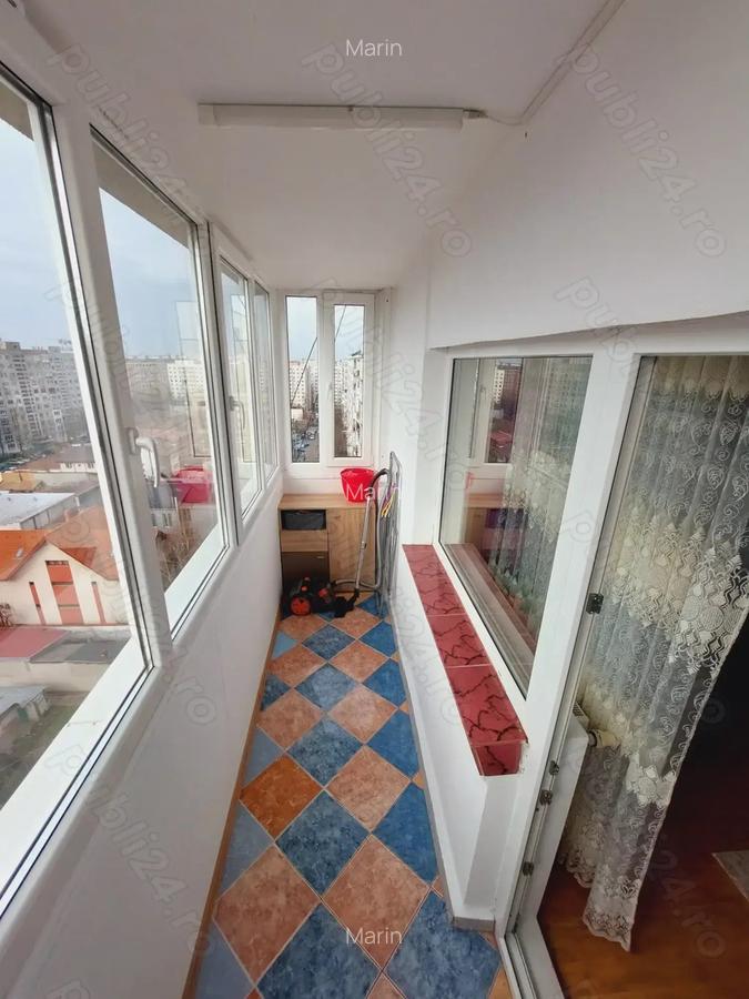 Proprietar inchiriez garsoniera titan metrou 34m decomandata bloc mixt - 2