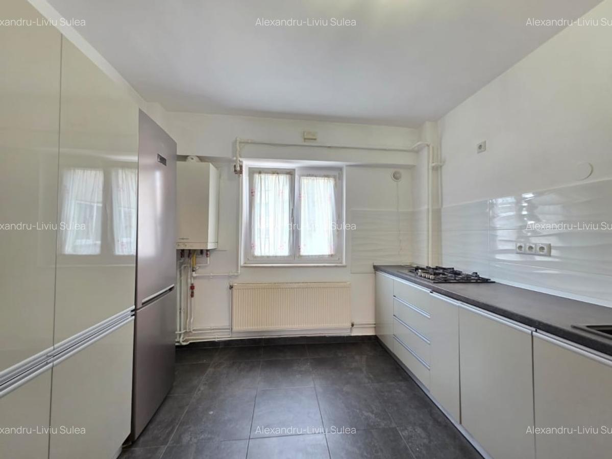 Apartament cu trei camere 80mp, Central - 6