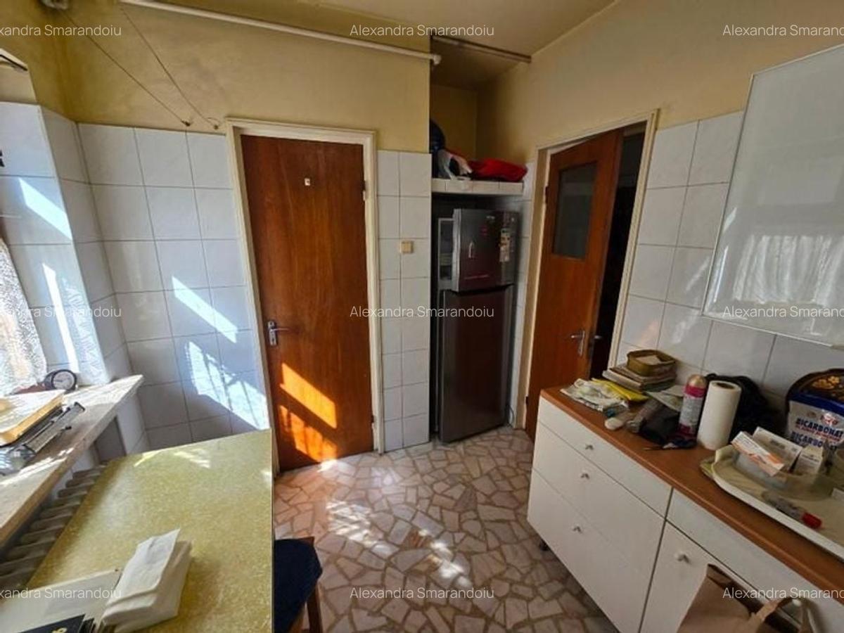 4 camere || Aviatorilor / Uruguay - 18