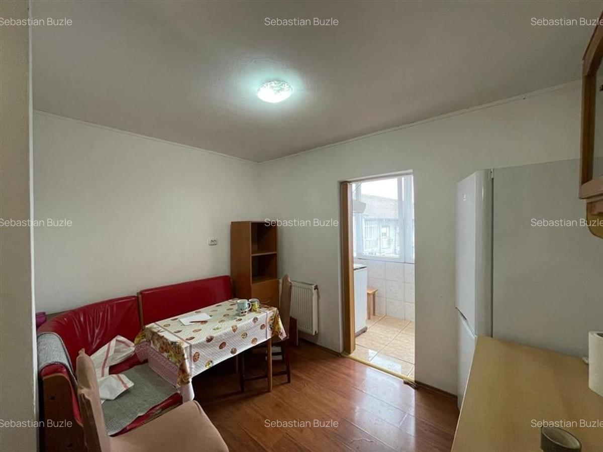 Apartament 3 camere tip PB zona ROGERIUS, ORADEA - 7