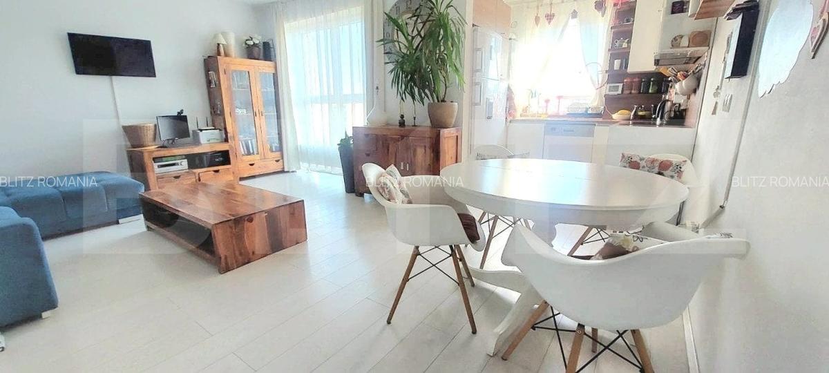 Apartament cu 3 camere, 68 mp, etaj intermediar, zona Avantgarden 3 - 2