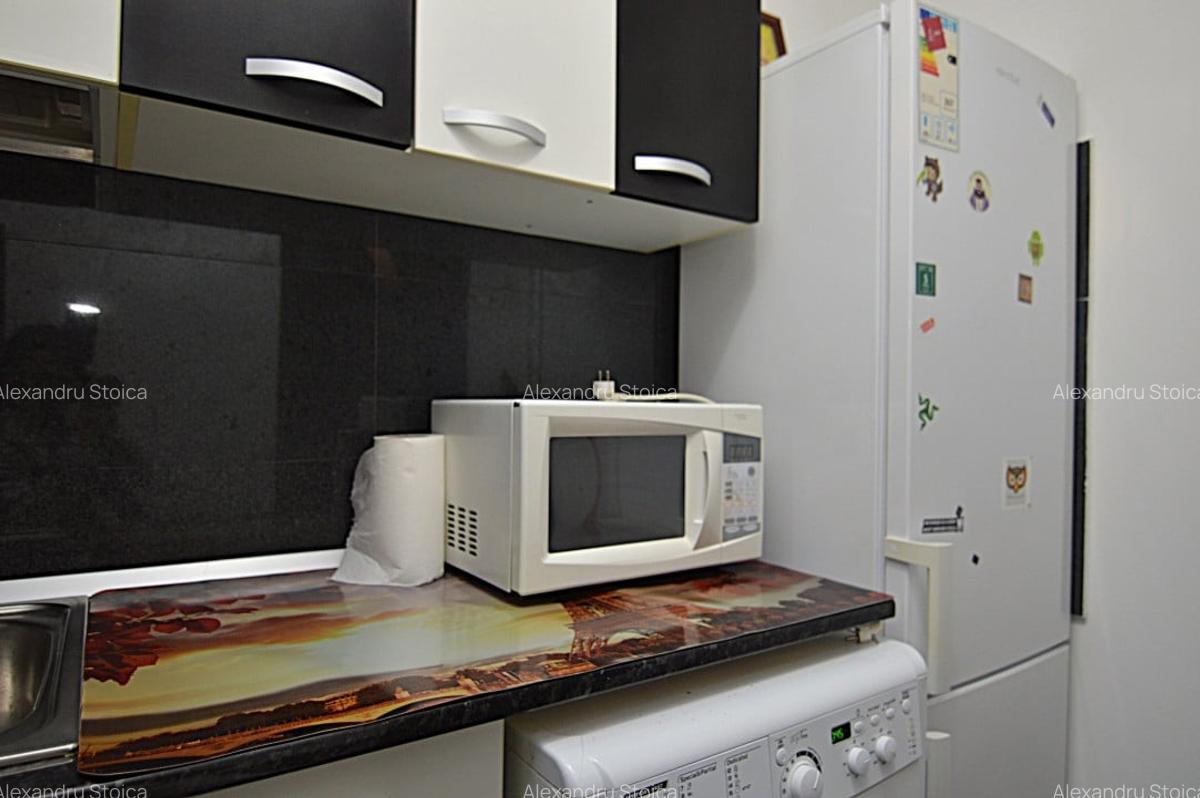 INCHIRIERE GARSONIERA TITAN - PIATA MINIS - 13