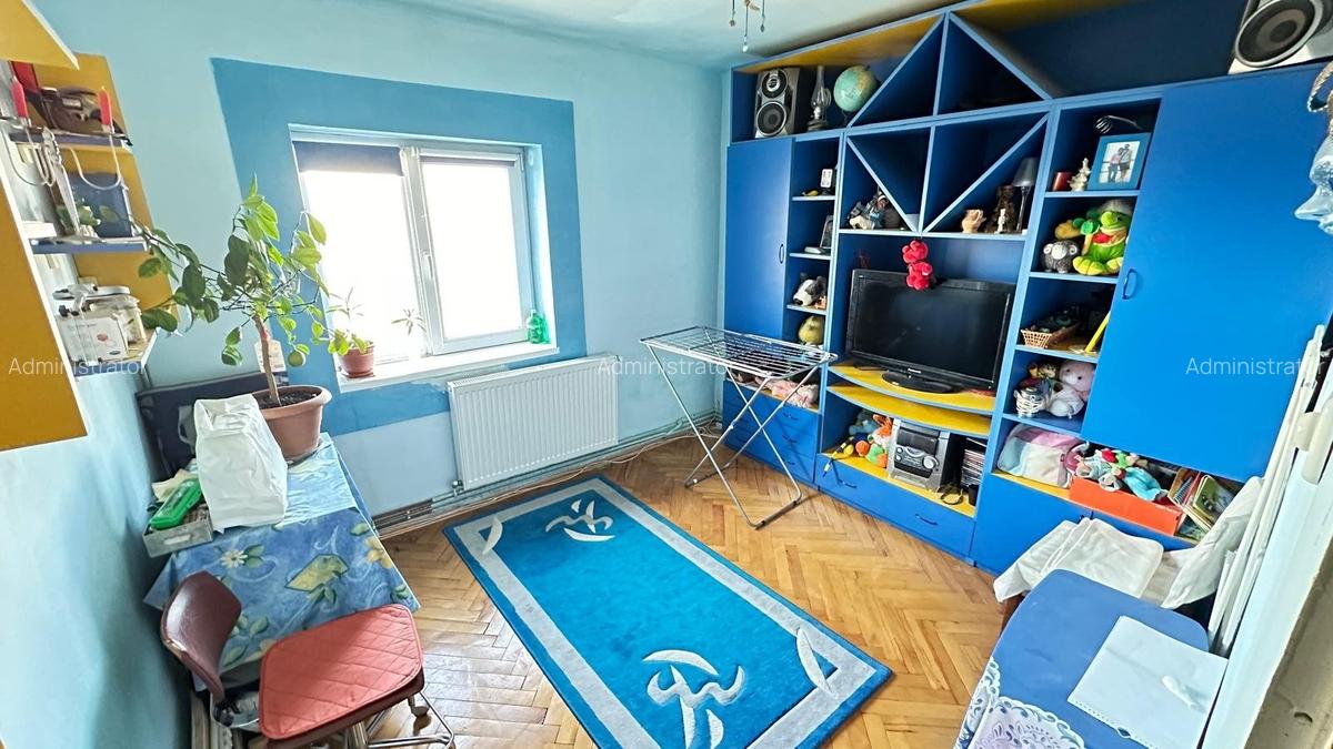 Apartament cu 4 camere decomandat, mobilat în Plăvăț II - 5