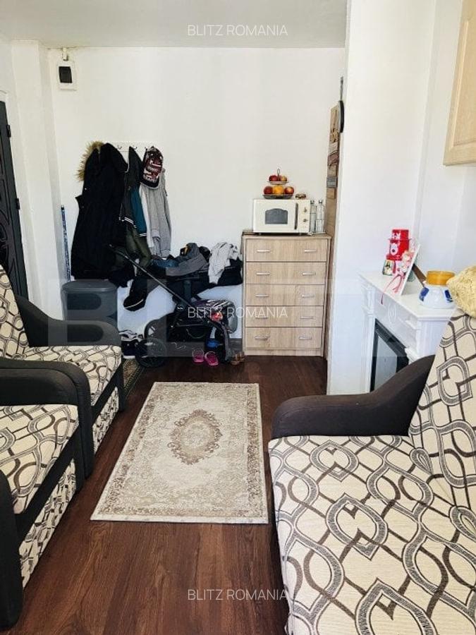 Apartament cu 2 camere, Zarnesti - 2