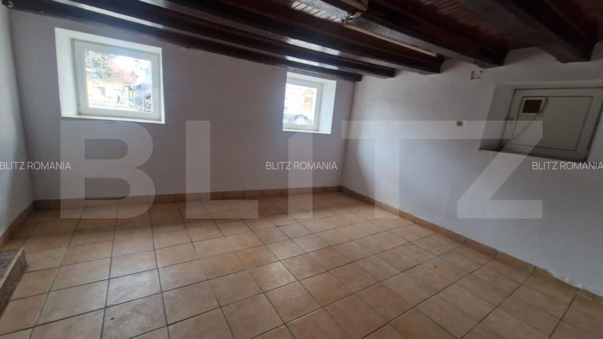 Casa de vanzare, D+P+Etaj+pod -individuala-centrala - 5
