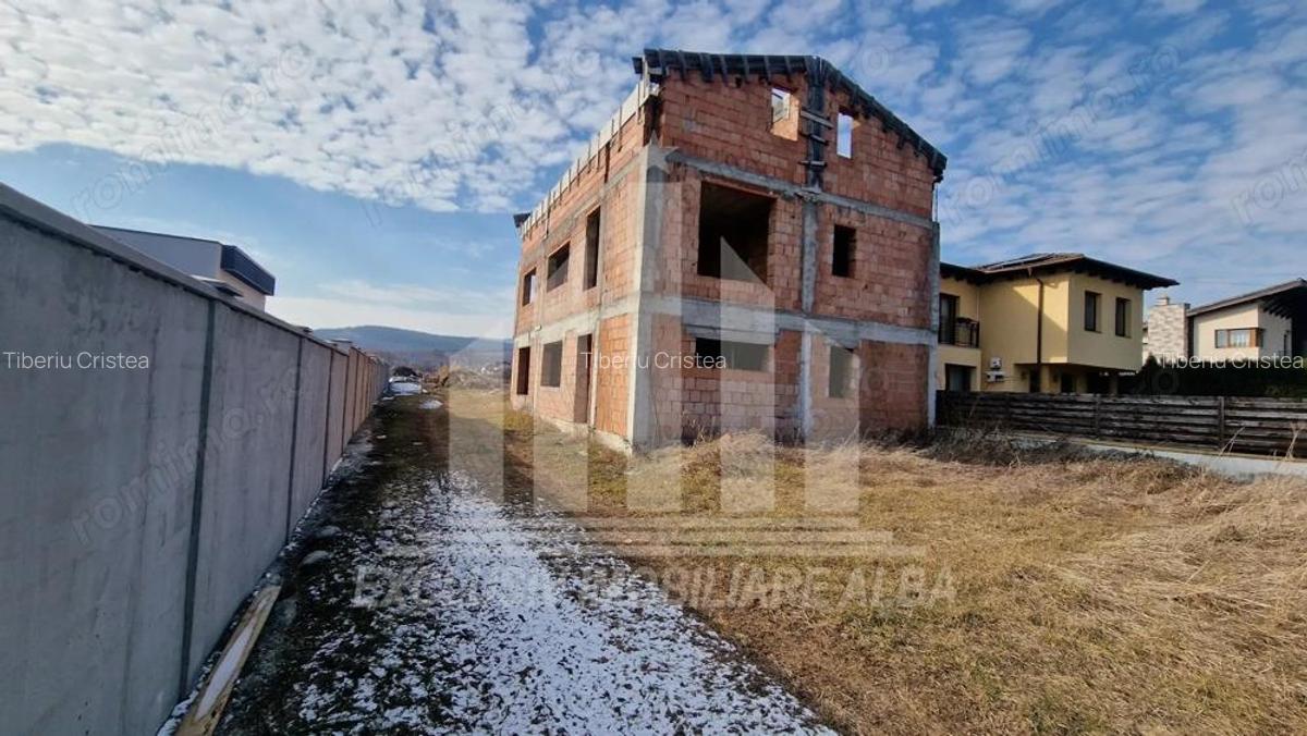 Casa individuala la rosu in Cetate - 2 Casa individuala la rosu in Cetate - 2