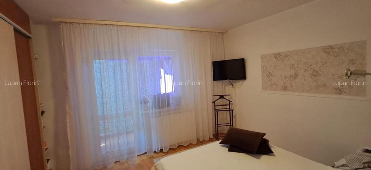 Aviatiei 4 camere decomandate, direct propietar, comision 0% - 7