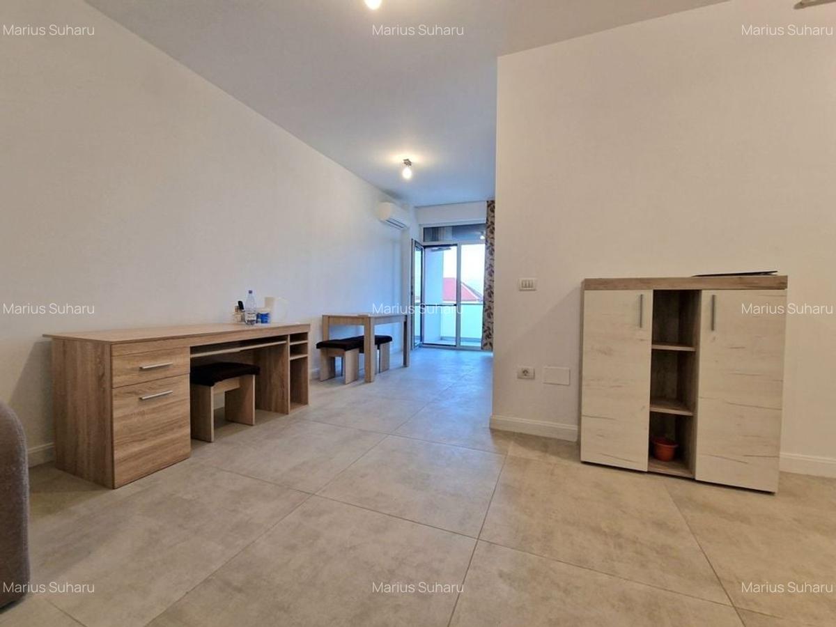Apartament cu 2 camere semidecomandat, mobilat în Olimpia-Stadion - 2