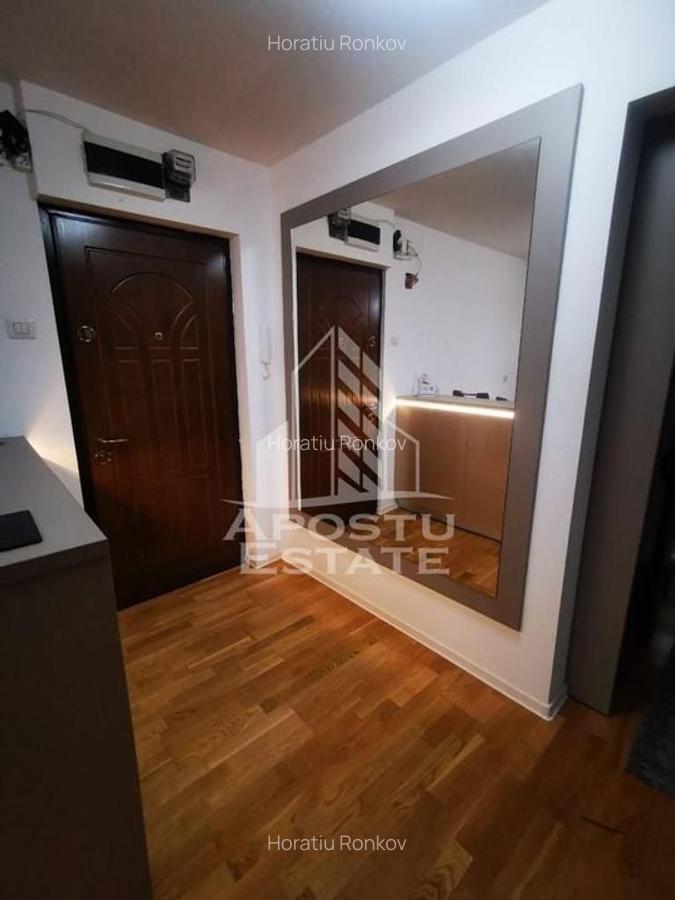Apartament cu 3 camere, centrala proprie, zona Dambovita - 8 Apartament cu 3 camere, centrala proprie, zona Dambovita - 8