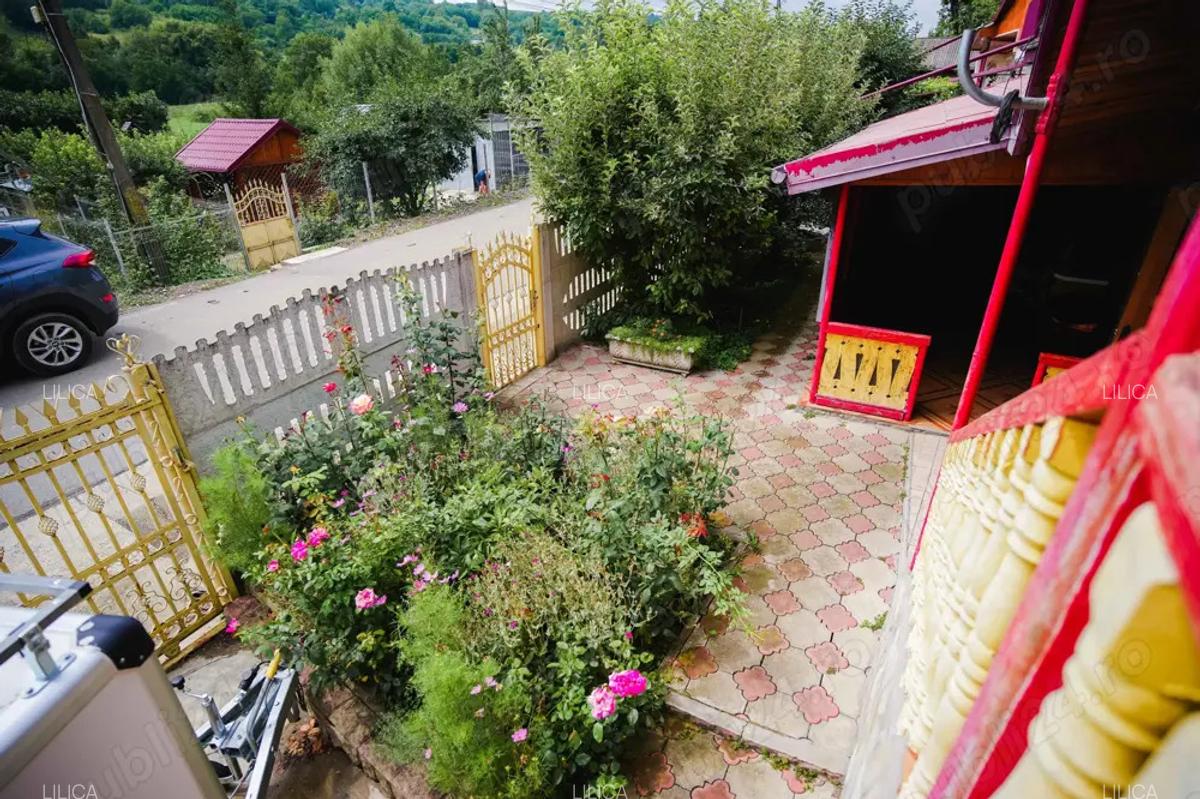 Casa de Vanzare cu 5 camere Coste?ti - Ia?i - 6
