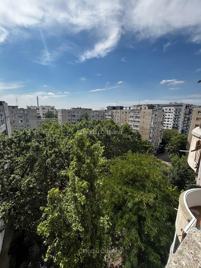 Apărătorii Patriei Metrou Garsonieră - 13