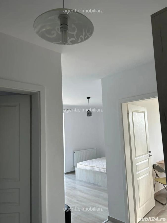 Bloc nou,et II, decomandat, mobilat. - 14