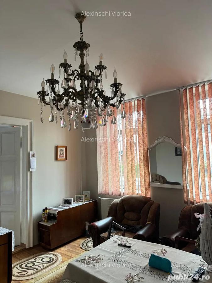 Casa in Radauti centru - 4