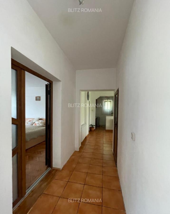Casa familiala, 5 camere, zona buna, linistita - 3