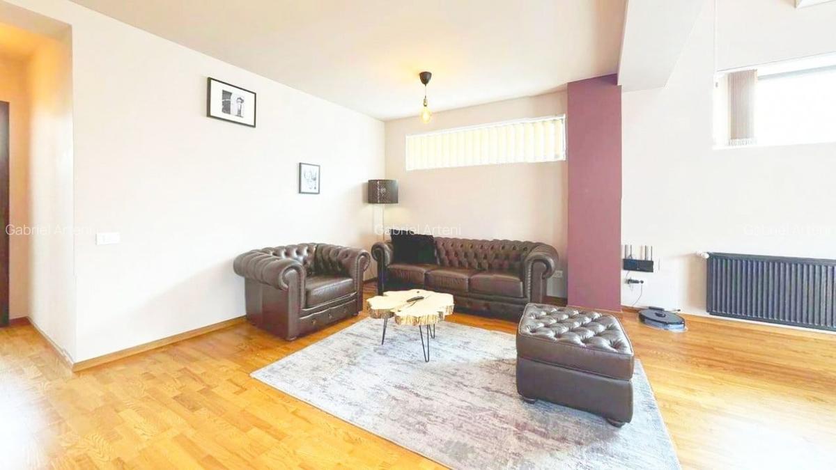 Apartament spatios cu 5 camere, vila 2010! - 12