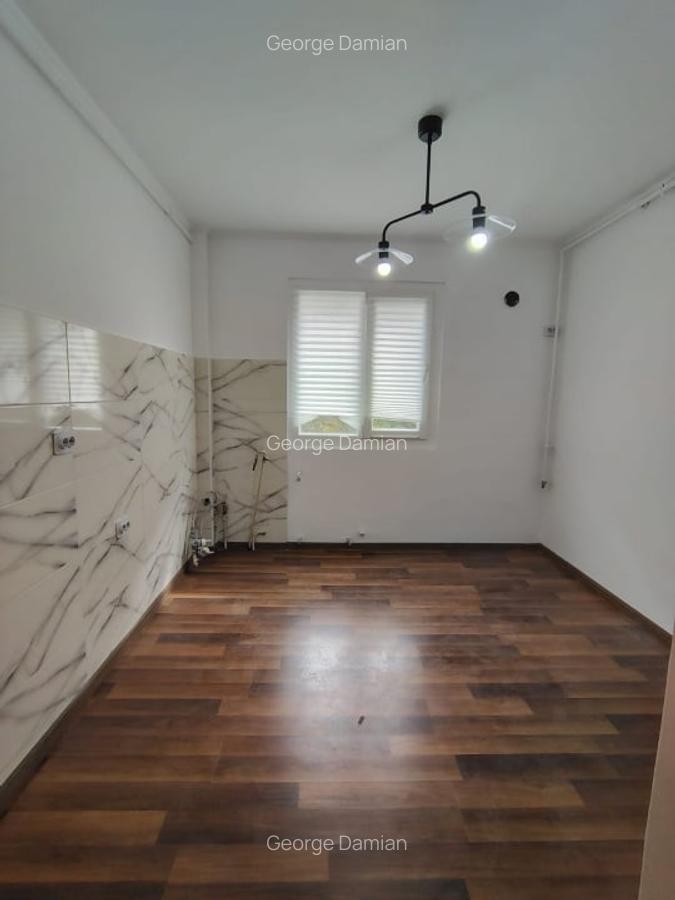 Trei camere Militari, Apusului - Ghirlandei, zona Casa Roz. - 5